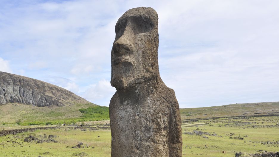 Chile. Easter Island. (Photo by: Giovanni Mereghetti/UCG/Universal Images Group via Getty Images)