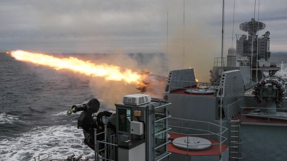 Na Morzu Czarnym flota okrętów Rosji wzrosła do 14 jednostek