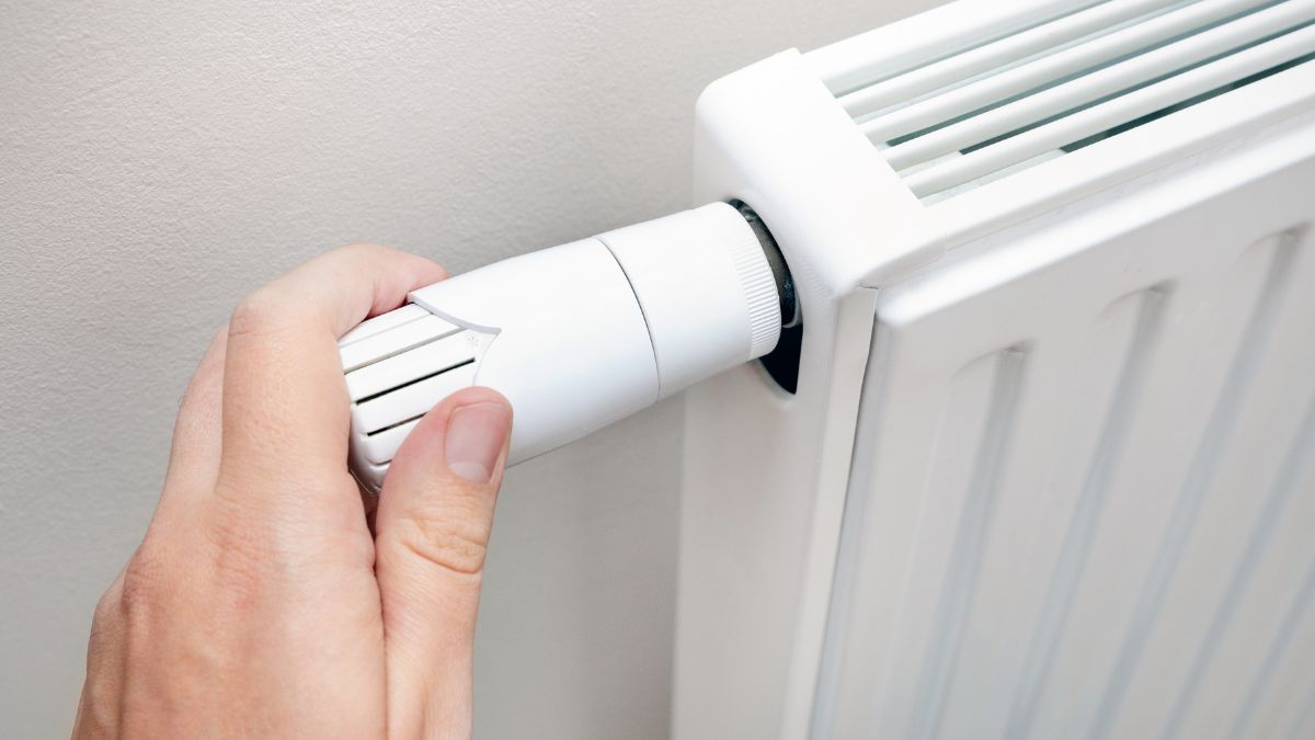 Jak rozwiązać problem z niegrzejącym kaloryferem?