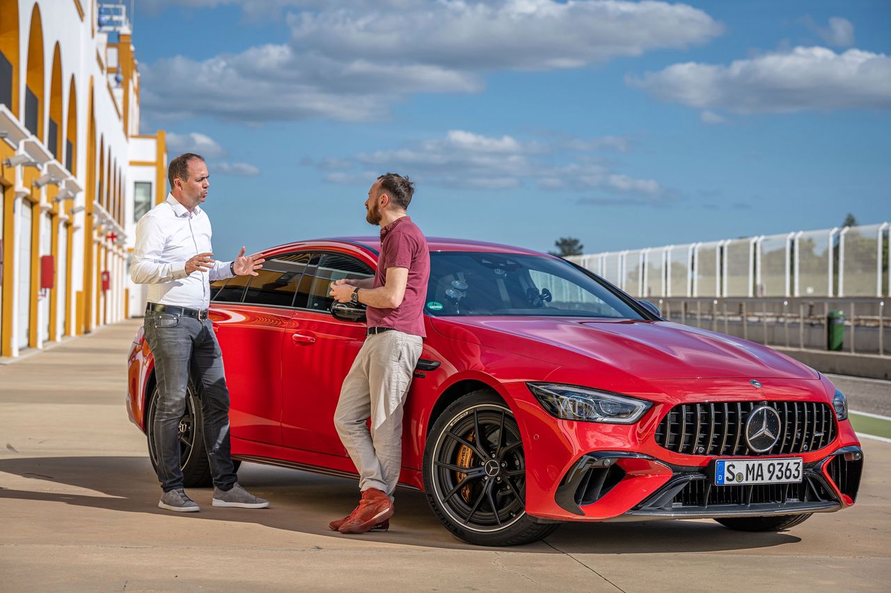 Dyrektor Techniczny Mercedesa-AMG o przyszłości V8 i silnikach elektrycznych. "Damy im pożądanie"