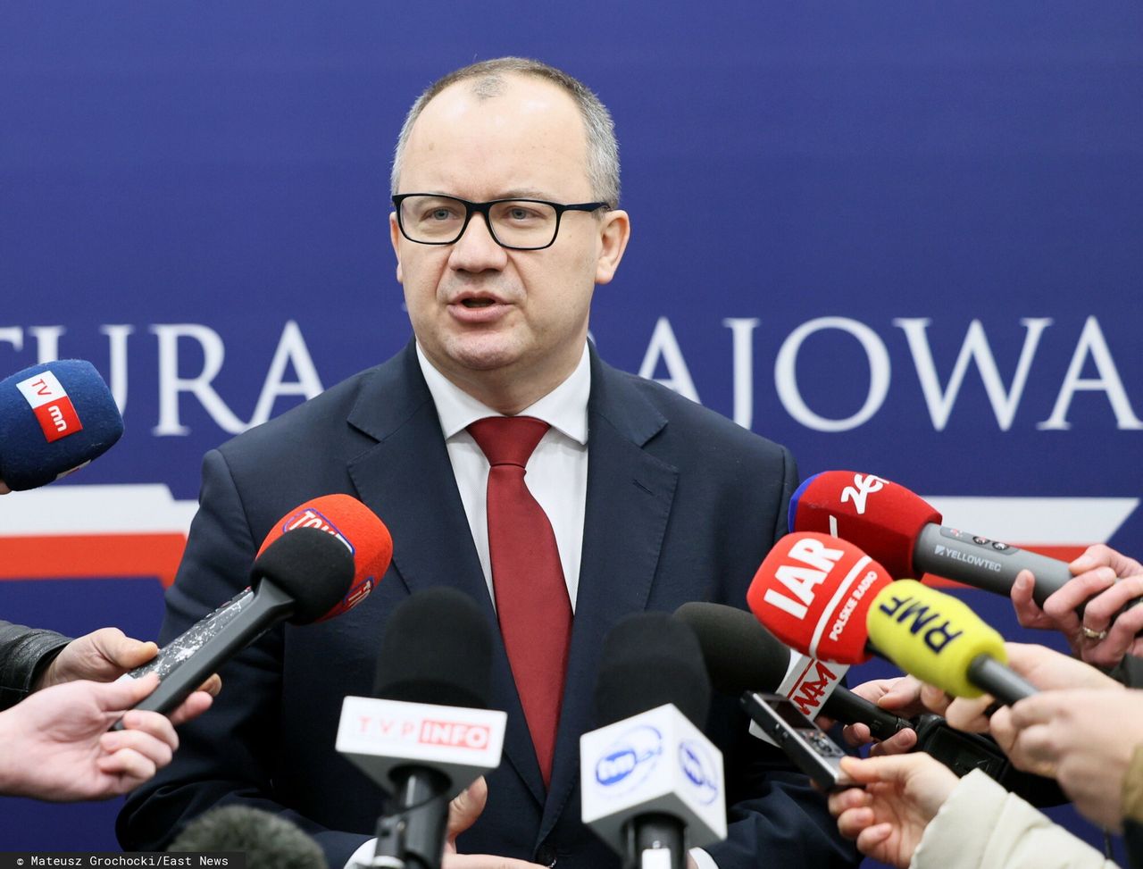 "Przeszukania w różnych miejscach". Prokuratura bada sprawę Funduszu Sprawiedliwości