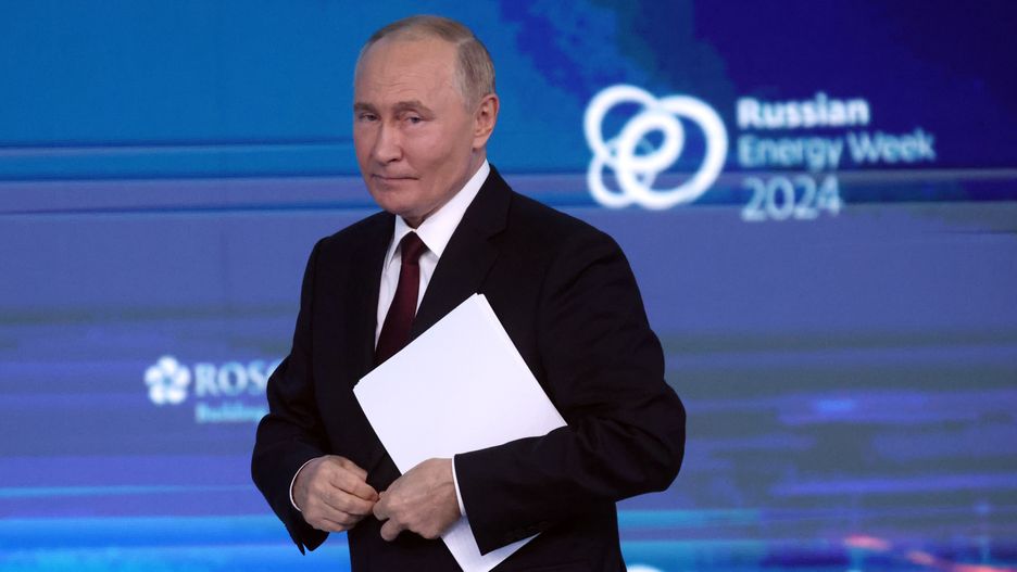 MOSCOW, RUSSIA - SEPTEMBER 26: (RUSSIA OUT) Russian President Vladimir Putin leaves the stage during the plenary session of the Russian Energy Week 2024 on September 26, 2024, in Moscow, Russia. (Photo by Contributor/Getty Images)