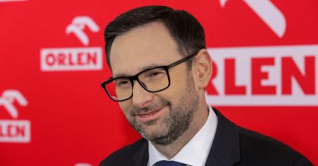 Ceny paliw na Orlenie w dół. Obajtek zapowiedział obniżkę przed majówką