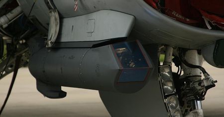 Dostrzegli nową broń Ukraińców. Podwieszona pod F-16