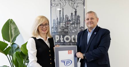 ORLEN przekazał legendarny herb Wiśle Płock