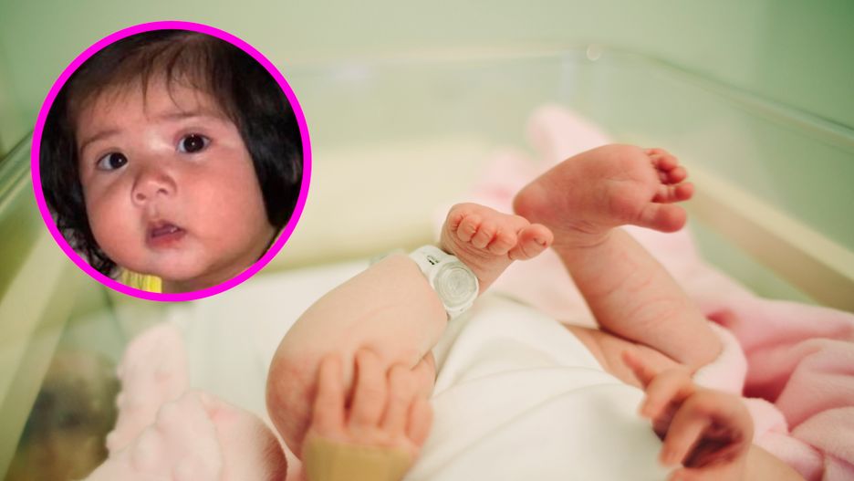 Mała dziewczynka może poszczycić się burzą czarnych włosów