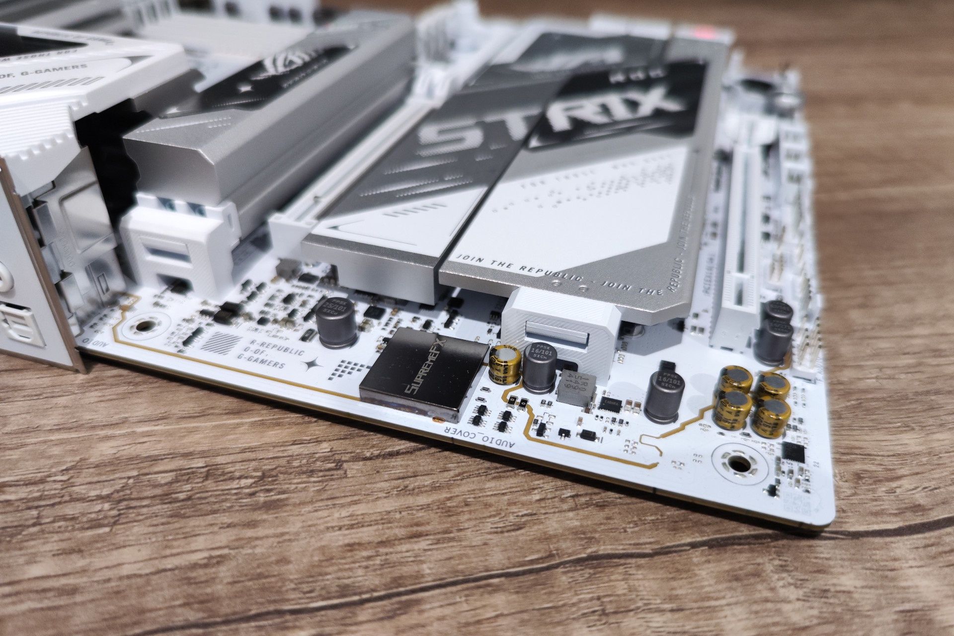 ASUS ROG Strix X870E-A Gaming WIFI7 NEO