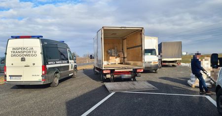Rewolucja w branży transportowej. Kolejna grupa aut z tachografami