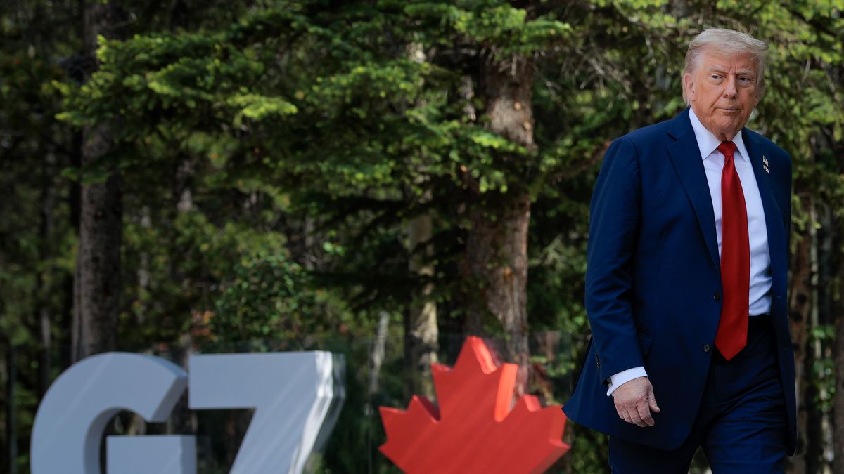 KANANASKIS, ALBERTA - JUNE 16: U.S. President Donald Trump arrives for the official welcome ceremony during the G7 Leaders' Summit on June 16, 2025 in Kananaskis, Alberta. Canada is hosting this year's meeting of the world's seven largest economies.  (Photo by Chip Somodevilla/Getty Images)