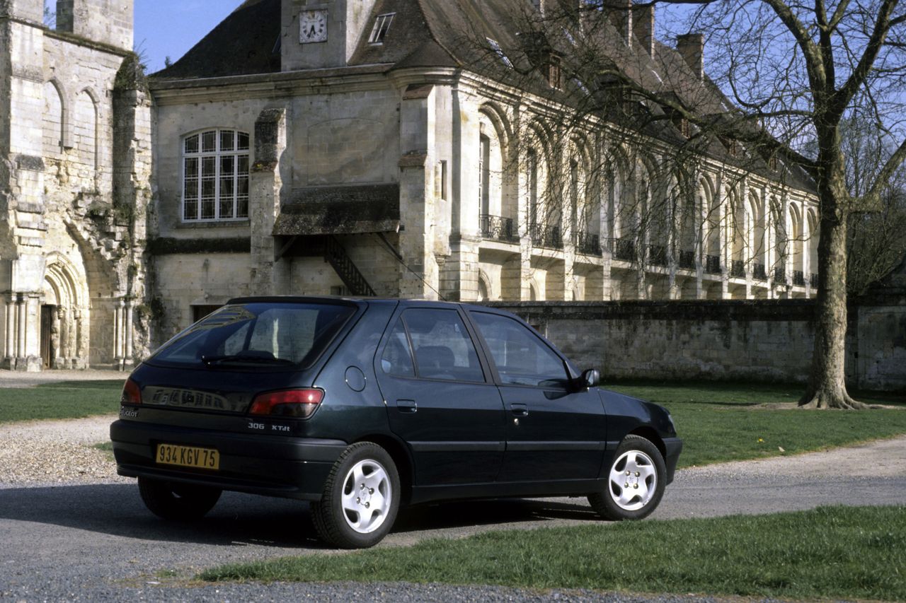 1993 - 1997 Peugeot 306 5D