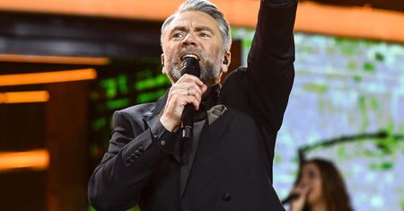 Badach MIAŻDŻY "artystów" korzystających z playbacku. "Czym to się różni od puszczenia płyty w samochodzie?"