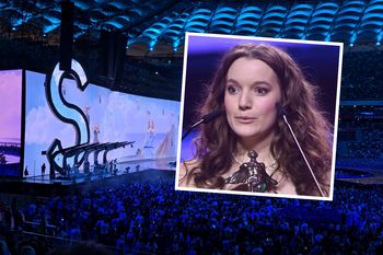 "Nadrabianie bajerami". Krytykują efektowny koncert Sanah