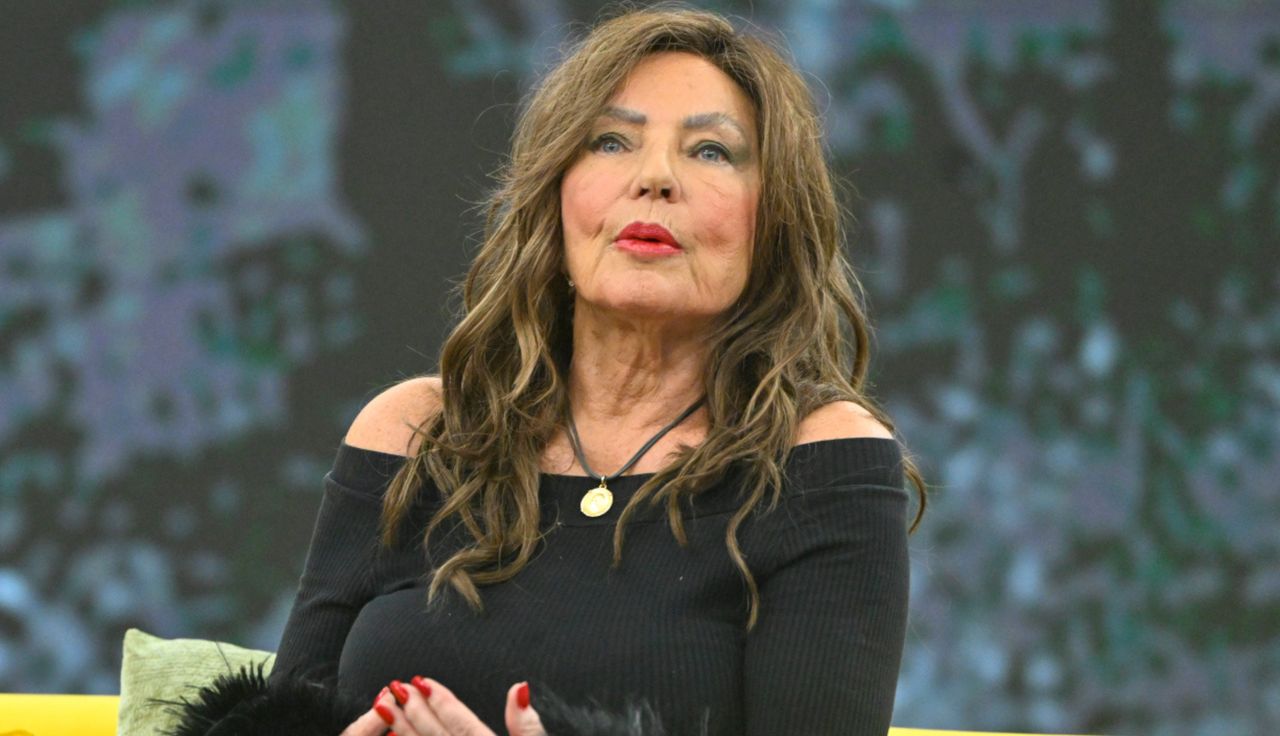 Pobiera dwie emerytury. Gotowi? Tyle wpływa na jej konto