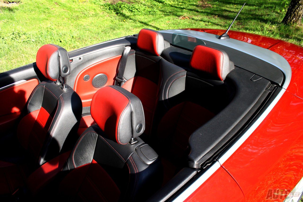 Renault Megane CC (2011)