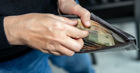Ich brakuje na rynku pracy. Płacą 500 zł dziennie i nie ma chętnych