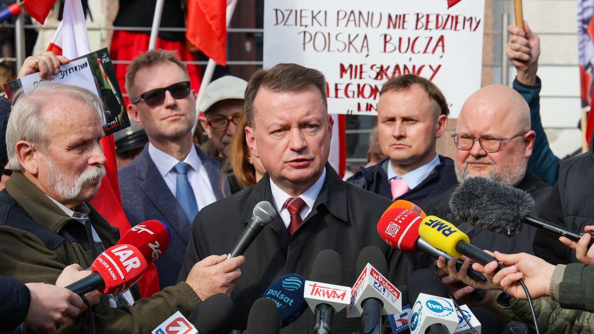 Mariusz Błaszczak po wyjściu z prokuratury i usłyszeniu zarzutów