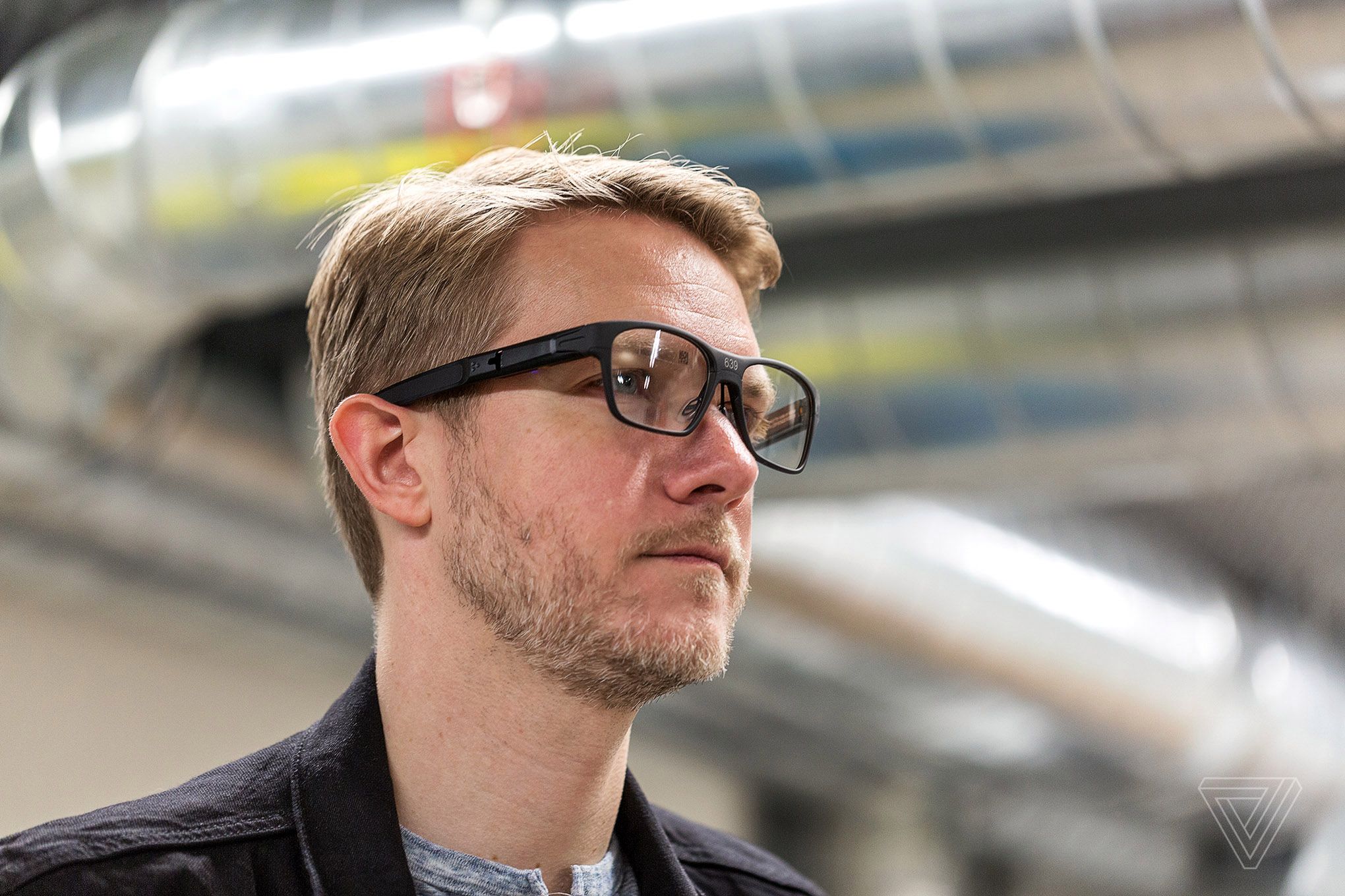 Intel Vaunt - inteligentne okulary, które wyglądają zwyczajnie 3