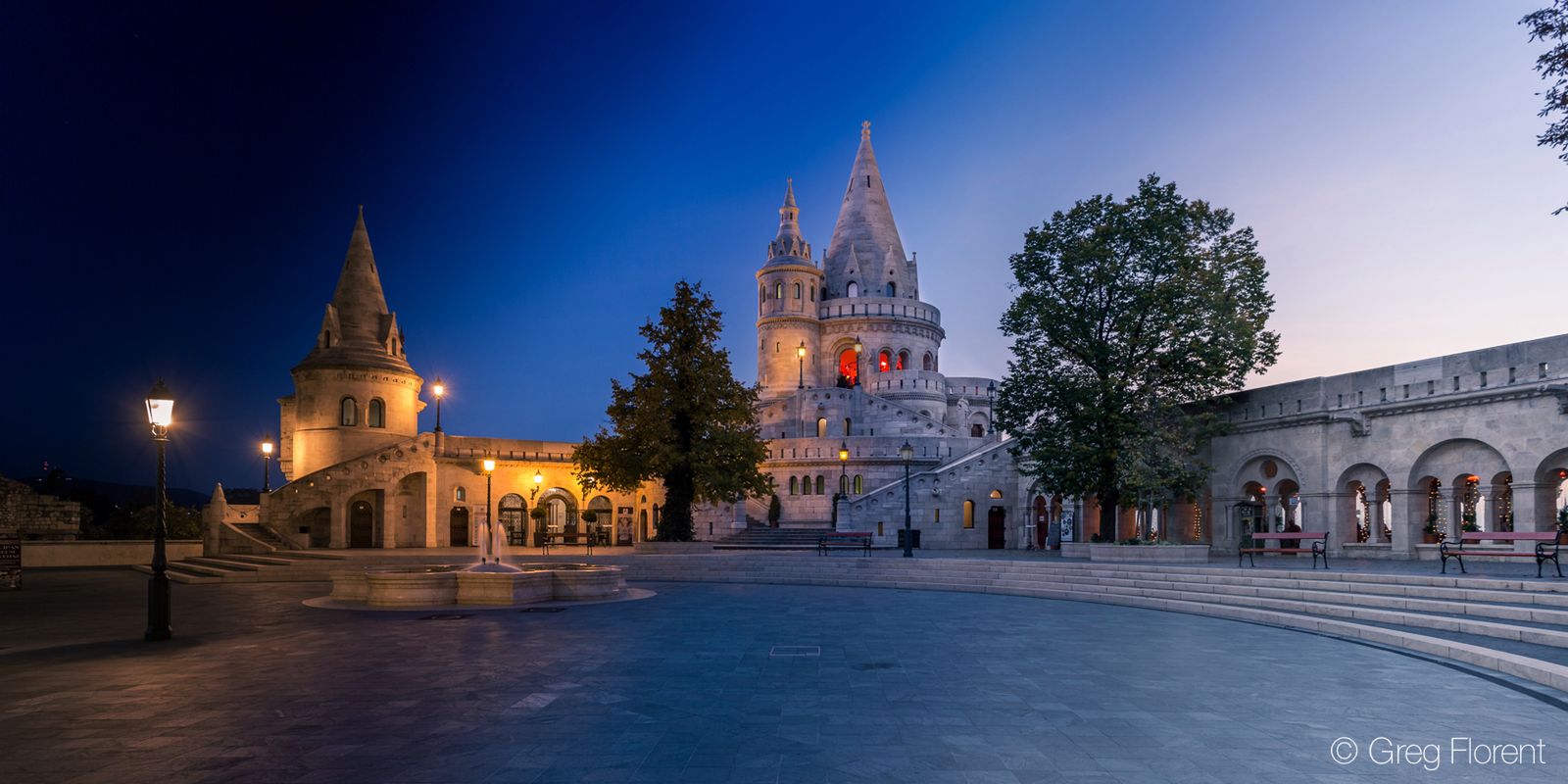 Budapesztańska dnio-noc ukazuje piękno charakterystycznych zakamarków miasta 6
