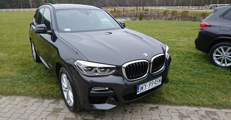 Nowe BMW X3 to SUV, który wygryzie serię 3. Jeździłem najmocniejszą wersją