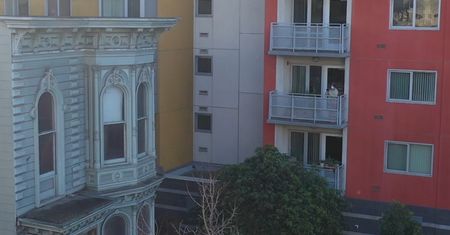 Przenosiny ogromnego domu. Wywołali poruszenie w San Francisco