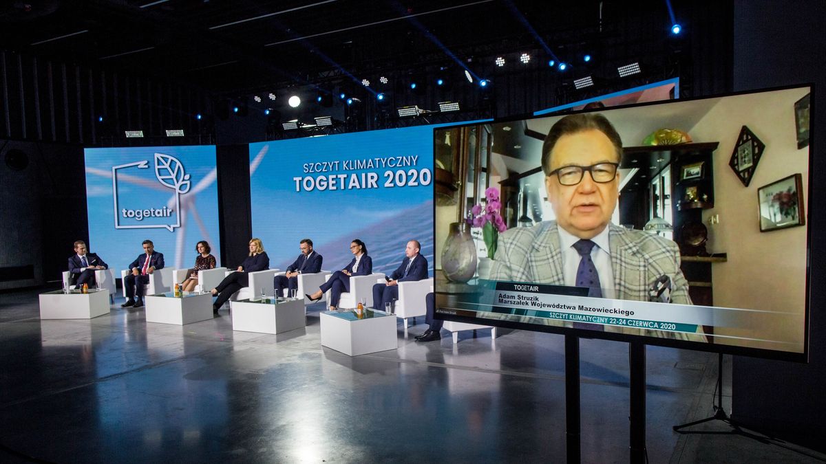 Adam Struzik, marszałek Województwa Mazowieckiego: W największym wymiarze niezbędne są szybkie zmiany w energetyce oraz przemyśle, związane z emisją gazów cieplarnianych. 