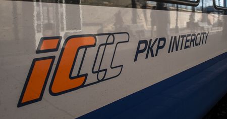 Ewakuacja pociągu Frankfurt–Warszawa. 22-latek zgłosił podejrzaną walizkę