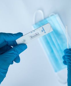 Błąd w rozporządzeniu. W sklepach i galeriach handlowych wciąż obowiązują maseczki?