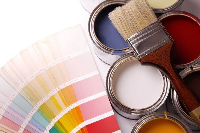Malowanie ścian bez błędów. Jak stosować farby, by uzyskać idealne kolory ścian?