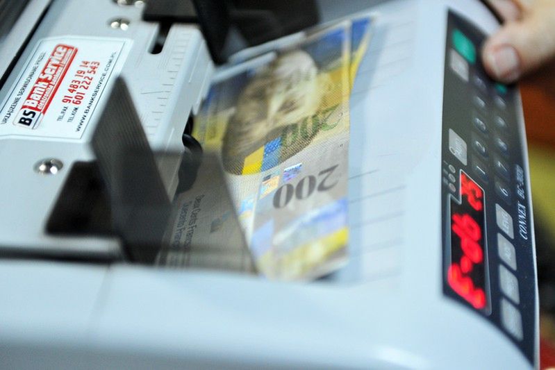 SZ: Niemieckie banki przeciwko przymusowej daninie w Polsce