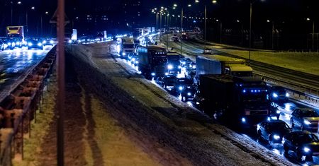 Armagedon na południu Polski. Dziesiątki wypadków, gigantyczne korki