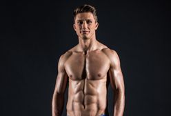 Mister Polski 2016: sesja kandydatów w bieliźnie