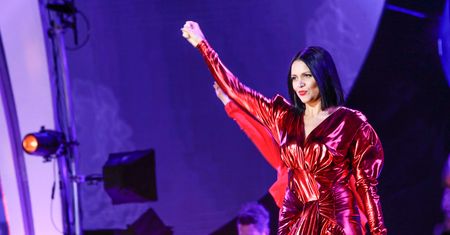 Sylwester w Warszawie: gorąca Dominika Gawęda na czerwono