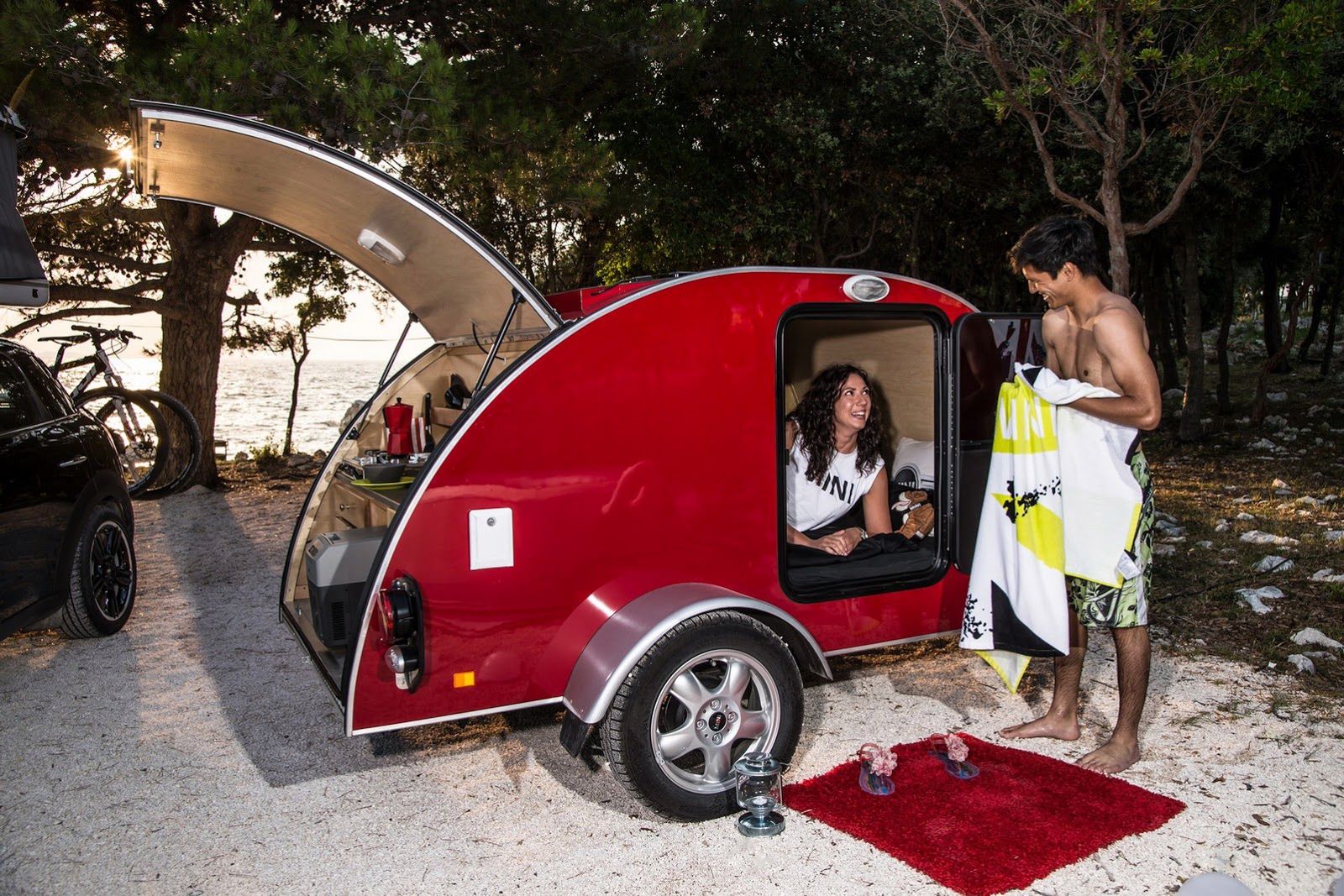 MINI prezentuje koncepcyjne auta na wakacje [galeria] 91