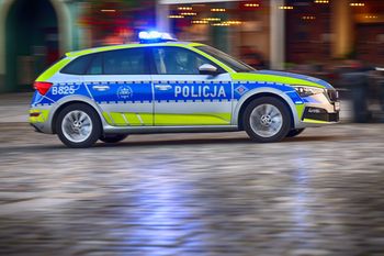 Pędził 208 km/h poza obszarem zabudowanym w Zabrzu. Pirat drogowy stracił prawo jazdy i dostał mandat na 5000 zł