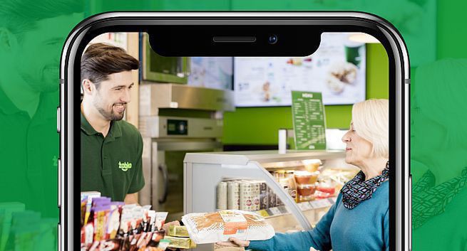 Żabka wprowadza aplikację dla prowadzących sklepy. „Pobrała ją większość franczyzobiorców”