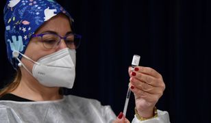 Szczepionka na COVID-19 u młodzieży. Moderna podała wyniki badań