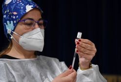 Szczepionka na COVID-19 u młodzieży. Moderna podała wyniki badań