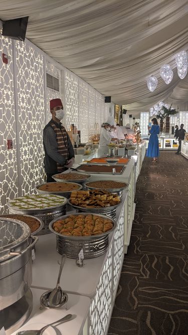 Potrawy w trakcie iftar są bardzo różnorodne