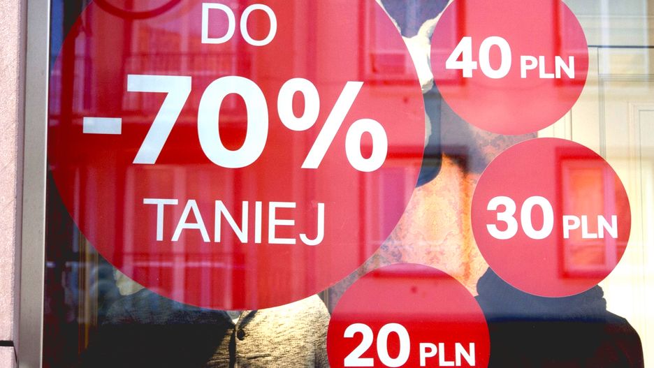 Letnia wyprzedaż to czas, gdy rzeczy tanieją nawet o 70 proc. 