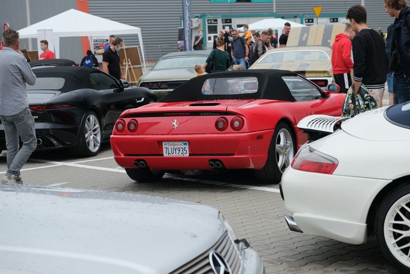 Ferrari F355 Spider