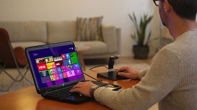 DuoPad: przystawka zamienia każdy monitor w ekran dotykowy 1