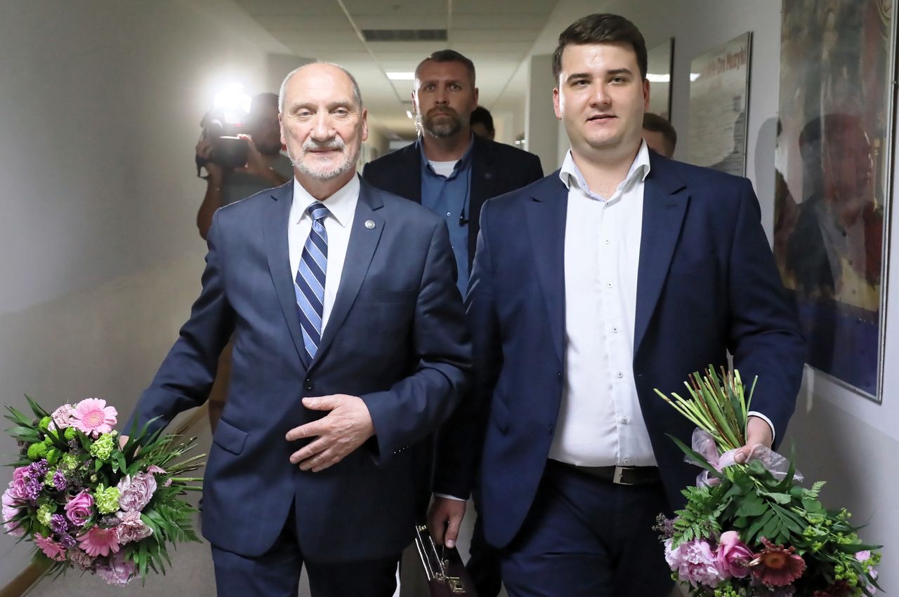 Antoni Macierewicz i Bartłomiej Misiewicz