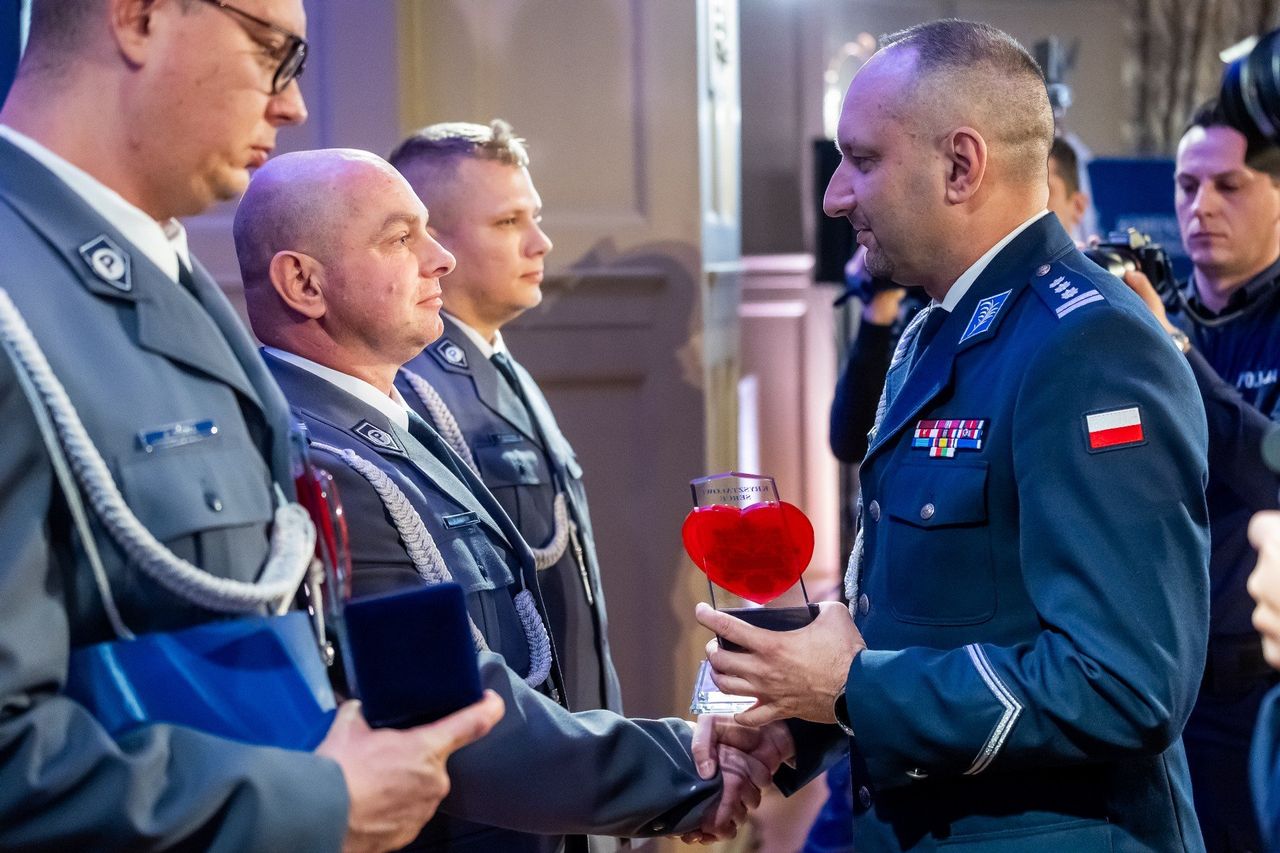 Bydgoszcz: Kryształowe Serca. Uhonorowano 80 funkcjonariuszy