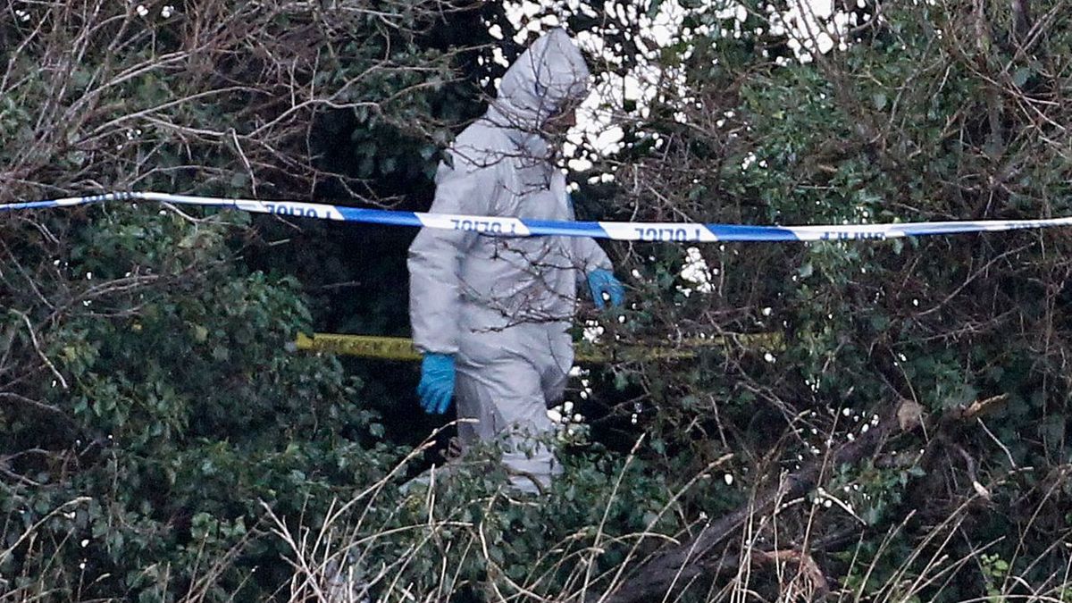 Makabra w walizce. Policja otoczyła teren. Trwają poszukiwania