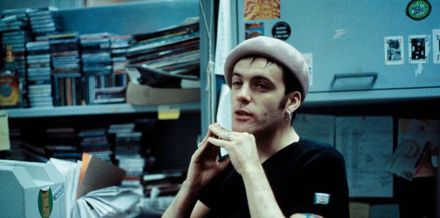 Popularny muzyk rockowy wyszedł z hotelu i rozpłynął się w powietrzu. Chwilę wcześniej wysłał paczkę byłej dziewczynie