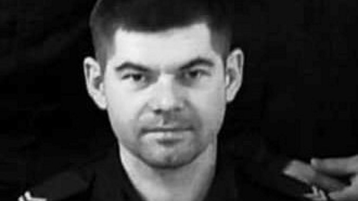 St. sierż. Sebastian Warmuz zmarł w wieku 35 lat. 