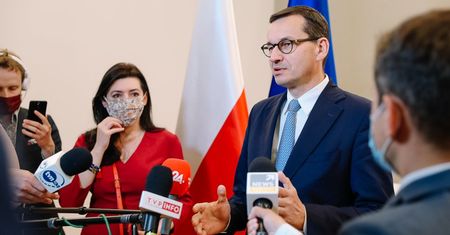 Masowe zwolnienia w budżetówce. Pracę może stracić nawet 7500 osób