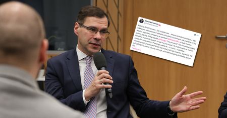 Karnowski znów wytknął Republice. "Stacja z ego większym od kosmosu"