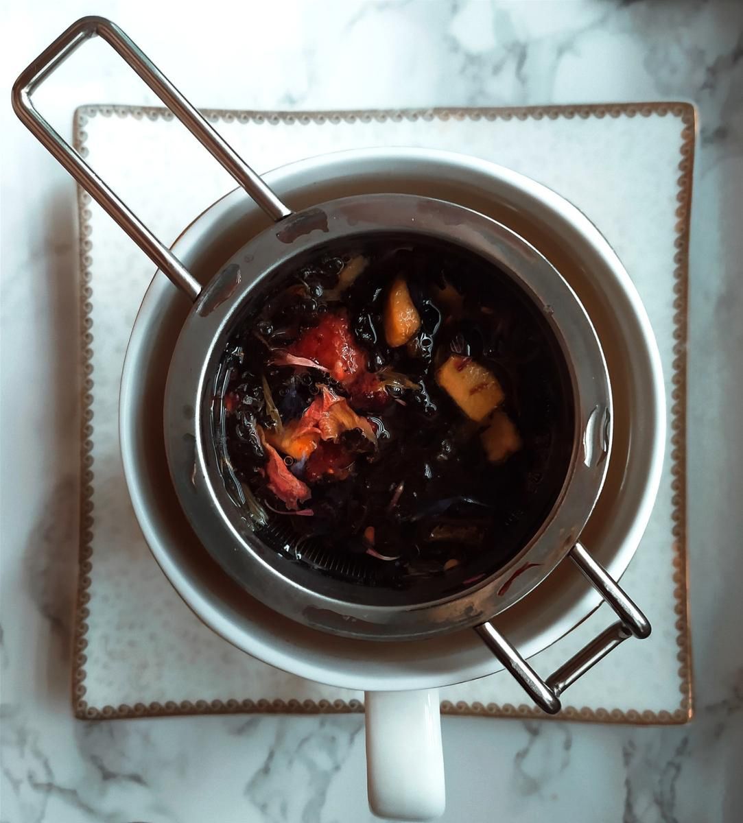 Gorące napoje zwiększają ryzyko raka przełyku