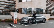 Pierwsza jazda: Ford Mustang Mach-E to nie tesla-killer. To auto dla tych z drugiego obozu